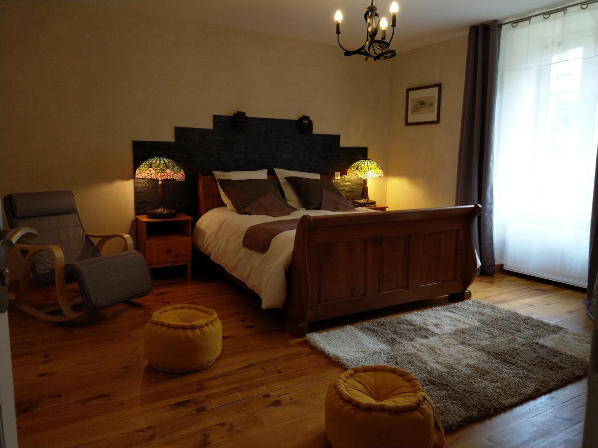 Les Chambres D'Hotes De La Frissonnette Auzelles Zewnętrze zdjęcie