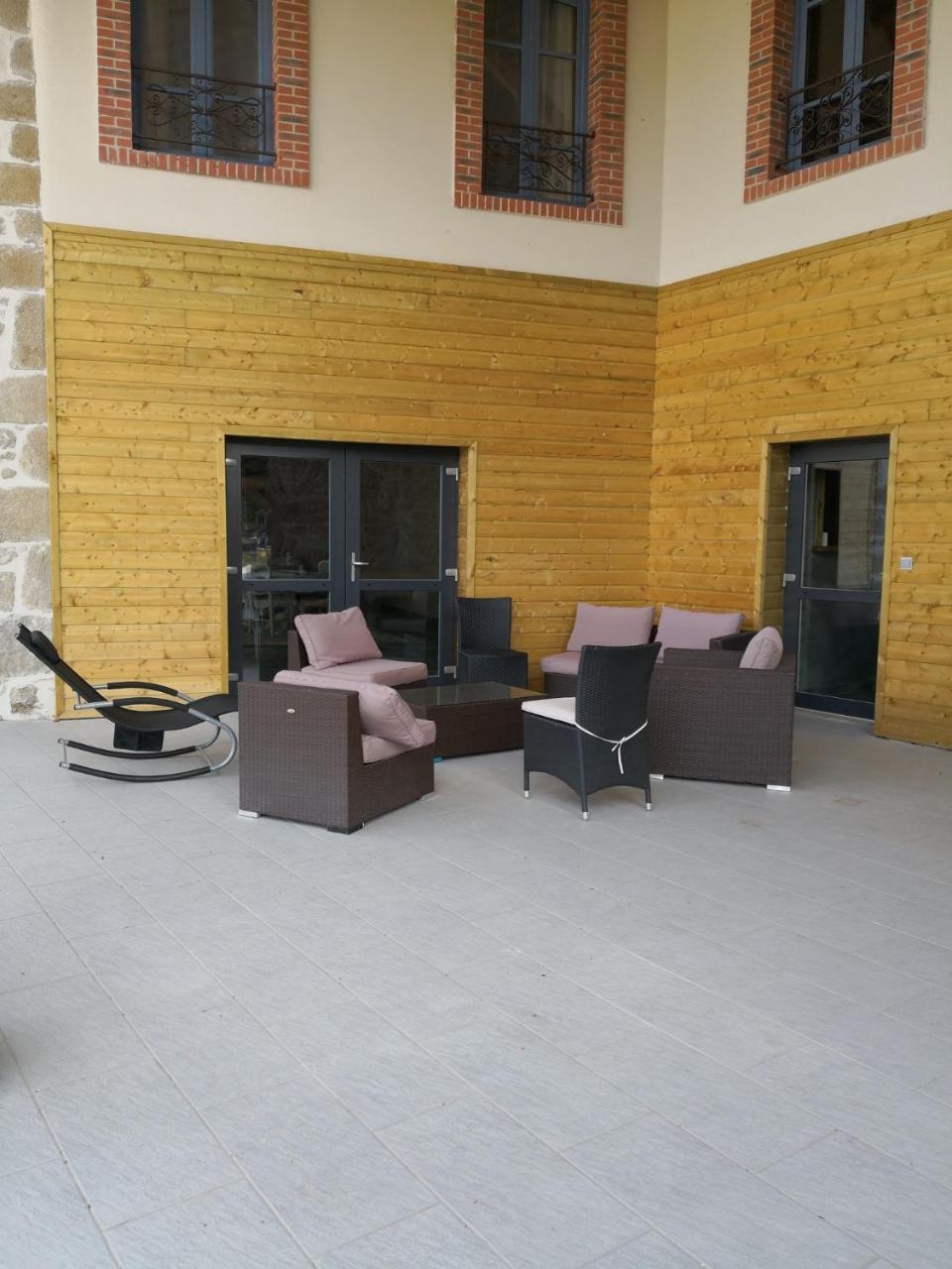 Les Chambres D'Hotes De La Frissonnette Auzelles Zewnętrze zdjęcie